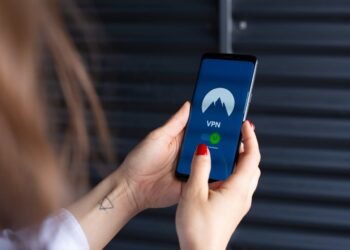 Geriausi VPN Katarui : saugiai atblokuokite turinį